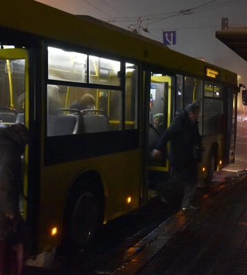 У Києві припинили роботу трамваїв і тролейбусів на тлі дефіциту в енергосистемі