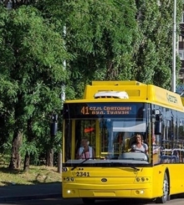 У Києві замість трамваїв і тролейбусів курсуватимуть автобуси через дефіцит електрики