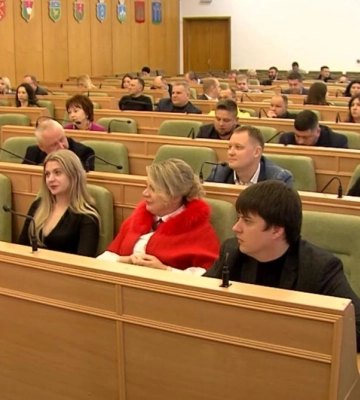 Депутати без повноважень: що розглядали на останній сесії Рівненської облради? (ВІДЕО)