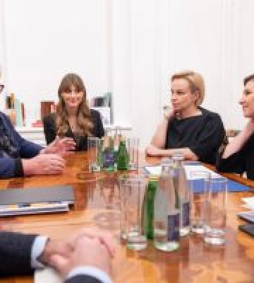 Перша леді розповіла про новини проекту Superhumans – спеціалізованої клініки з протезування та реконструкції