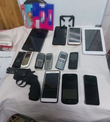 У Харківській області затримали бандитів, які під виглядом військових скоїли розбійний напад
