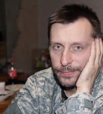На Житомирщині загинув доброволець “Маестро”, рятуючи доньку з палаючого будинку