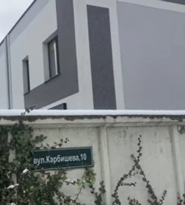 Луцькі депутати завадили «чорним реєстраторам» легалізувати незаконну забудову