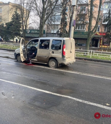 «Канун Рождества. Это убийства ради удовольствия». Зеленский об обстреле Россией центра Херсона