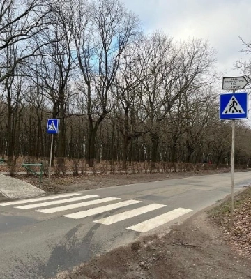В Одесі оновили розмітку на деяких пішохідних переходах