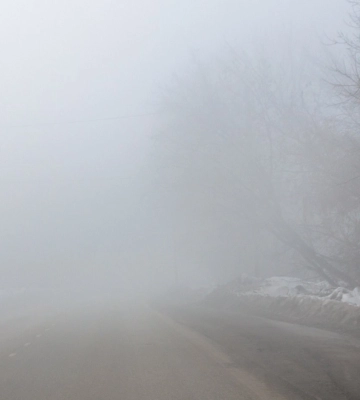 Дощ та пориви вітру: на Львівщині оголосили штормове попередження