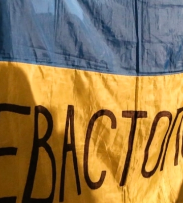 Активисты движения «Желтая Лента» распространили в Севастополе проукраинские листовки и сообщения