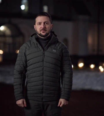 Зеленський привітав християн західного обряду з Різдвом (відео)