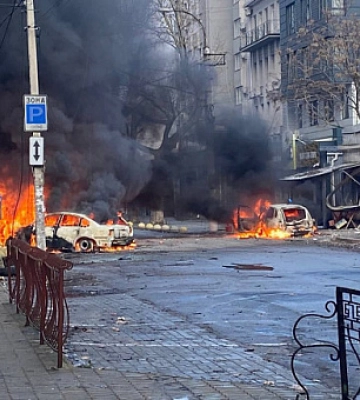 Росіяни обстріляли Херсон: вісім людей загинули, 58 поранених. Що відомо