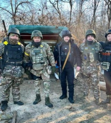 Поліцейські Закарпаття продовжують нести службу на сході України