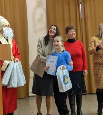 У Полтаві на Різдво відзначили юних художників