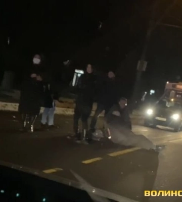 У Луцьку на Соборності водій Fiat збив чоловіка поза переходом: керманича покарали умовно