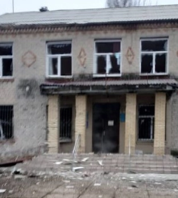 Війська рф з ночі обстрілюють Донецьку область — в Авдіївці пошкодили лікарню