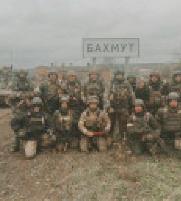 Окупанти втрачають тисячі солдат на Бахмуті, проте не полишають мети вийти на кордони Луганщини та Донеччини – Гайдай