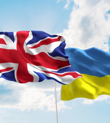 Велика Британія передала ЗСУ п&#039;ятнадцять тисяч наборів комплектів для екстремальних холодів