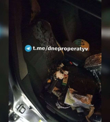 У Дніпрі чоловік підпалив салон чужого авто