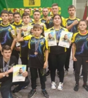 Спортсмени з Дубенщини взяли участь у турнірі з армреслінгу у Тернополі