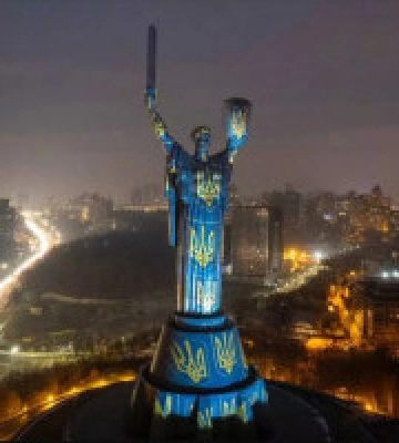 Минулого вікенду у Києві відомий швейцарський художник створював світлові арт-інсталяції 