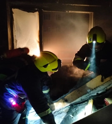 Із задимленої багатоповерхівки на Рівненщині врятували 10 людей