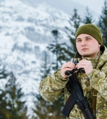 У Карпатах загубились четверо українців – до пошуків залучили гелікоптери