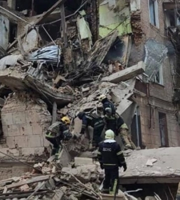 У лікарні помер чоловік, поранений через ракетний удар по житловому будинку Кривого Рогу