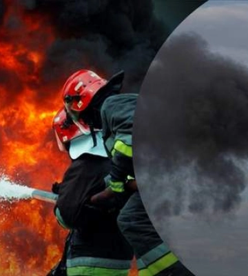 У Києві біля одного з авторинків сталася сильна пожежа