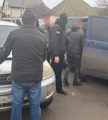 СБУ ліквідувала канали втечі &quot;ухилянтів&quot; за кордон на Київщині та в Одеській області