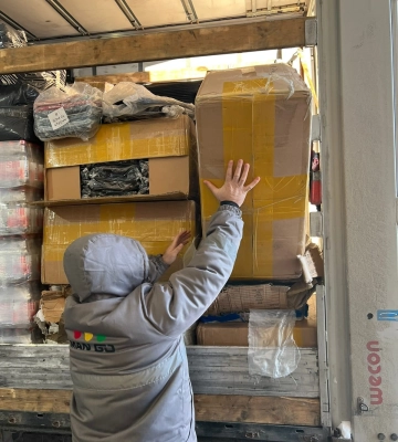 Імпортерів брендового одягу на Львівщині звинуватили у несплаті 45 млн грн мита