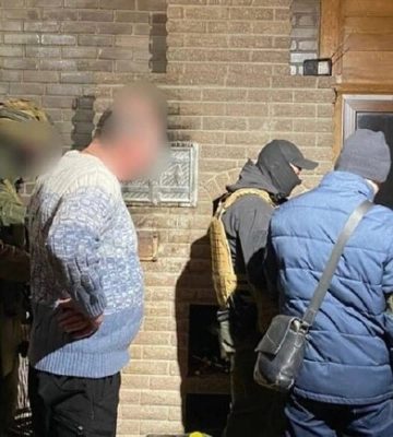 &quot;Здавав&quot; сусідів ОКУПАНТАМ ДЛЯ КАТУВАНЬ! Кого затримала СБУ на Київщині