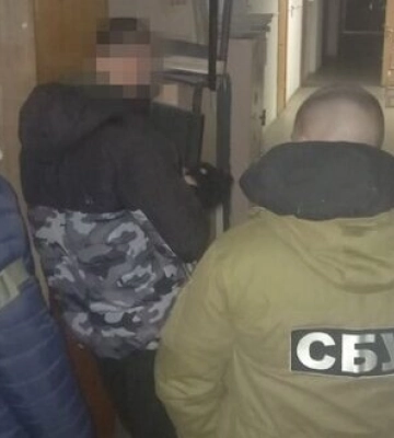 СБУ викрила канал втечі ухилянтів за кордон: до схеми причетна організація, яку очолює депутат Чернігівської міськради.&amp;hellip;
