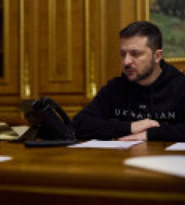 Зеленський поговорив з прем&#039;єром Індії: очікує на участь країни в реалізації української формули миру