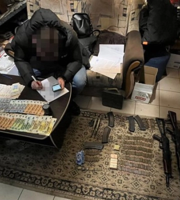 СБУ викрила новий канал втечі ухилянтів за кордон: до схеми причетна організація, яку очолює депутат Чернігівської міськради