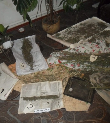 На Сумщині поліцейські вилучили у чоловіка пів кіло наркотики