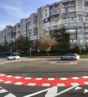 За рік комунальники облаштували у Києві 10 нових кільцевих розв’язок