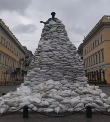 «Біоматеріал вивозять у Львів та спалюють трупи»: росіяни запускають нові фейки для Одеси