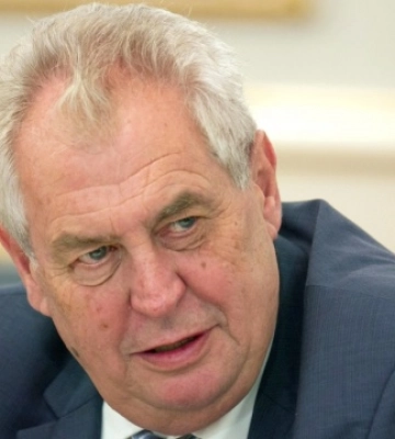 Президент Чехії закликав підтримувати Україну, доки росіяни не підуть геть Президент Чехії закликав підтримувати Україну, доки росіяни не підуть геть