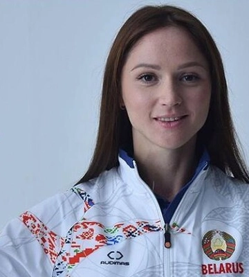 Чемпіонку світу з плавання заочно засудили до тюремного терміну в Білорусі