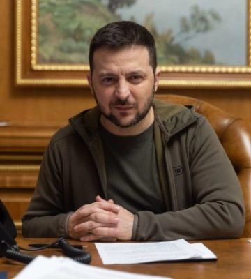 Зеленський: На Донбасі ситуація важка, я дякую хлопцям, які міцно стоять на позиціях
