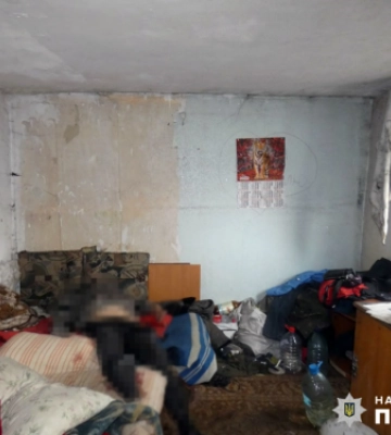 У промисловому районі Запоріжжя у будинку знайшли понівечений труп