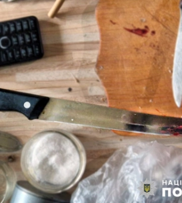 У Запоріжжі жінка зарізала співмешканця кухонним ножем
