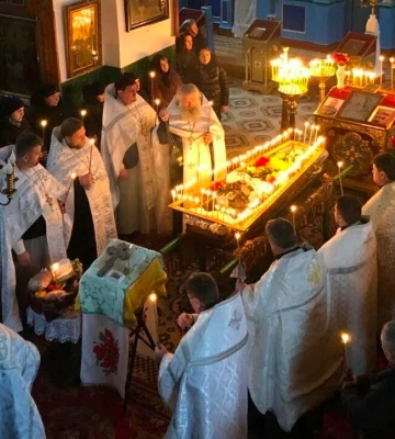 Священники и верующие УПЦ в тринадцати епархиях провели в последний путь защитников Украины