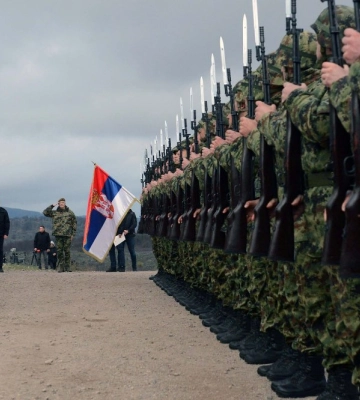 Сербія на кордоні з Косовом привела війська у найвищий рівень бойової готовності