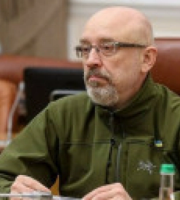 россия обстреливает гражданскую инфраструктуру термобарическими боеприпасами – Резников