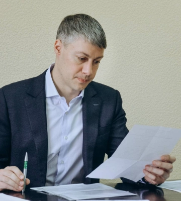 «Буде чесно по-відношенню до містян», – Ільюк запропонував депутатам Миколаївської міськради скласти мандати
