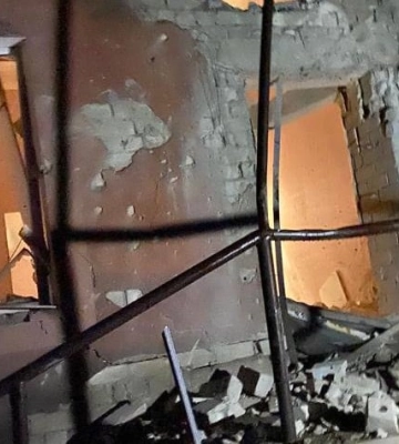 росіяни обстріляли у Херсоні пологове відділення лікарні — ніхто не постраждав