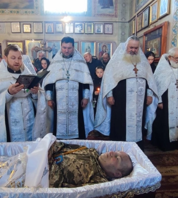 На Волині поховали Героя Івана Круглія