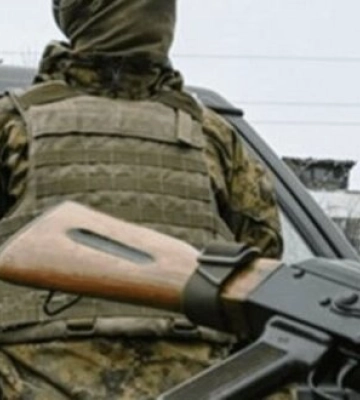 Оккупанты в Бердянске переоделись в гражданское. Это произошло после убийства трех россиян