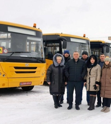 Кіровоградщина отримала партію шкільних автобусів ЗАЗ А08