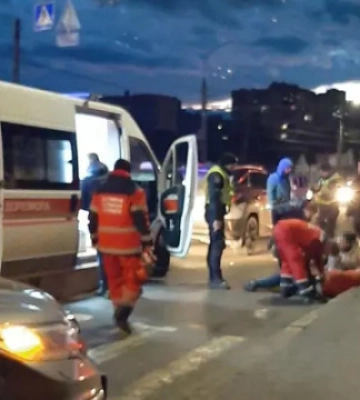 В Виннице в результате наезда внедорожника пострадали двое детей