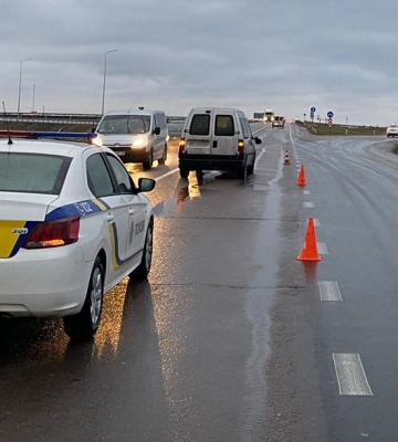 Поблизу Львова водій авто збив 73-річного пішохода